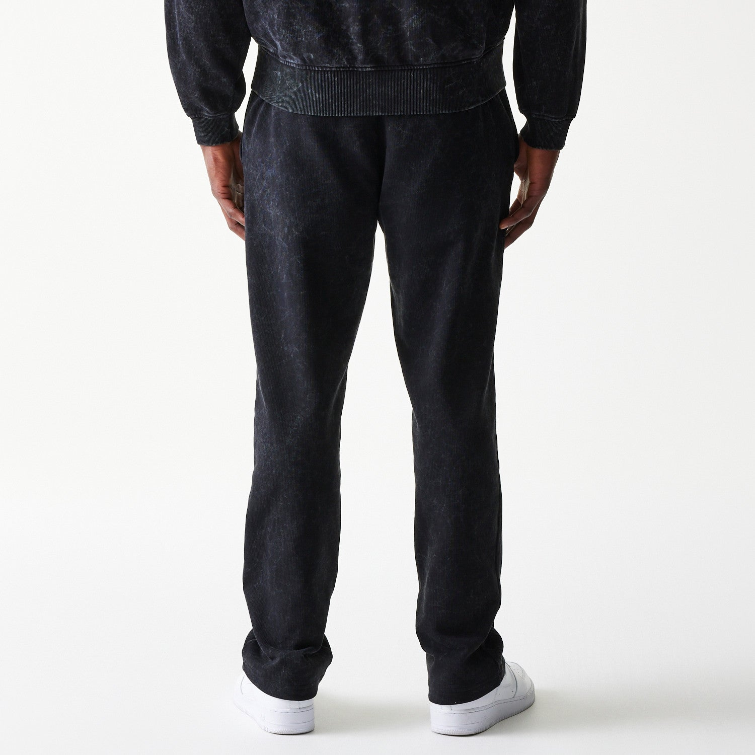 Red Bull Racing F1 Straight Leg Jogger Adults - Black