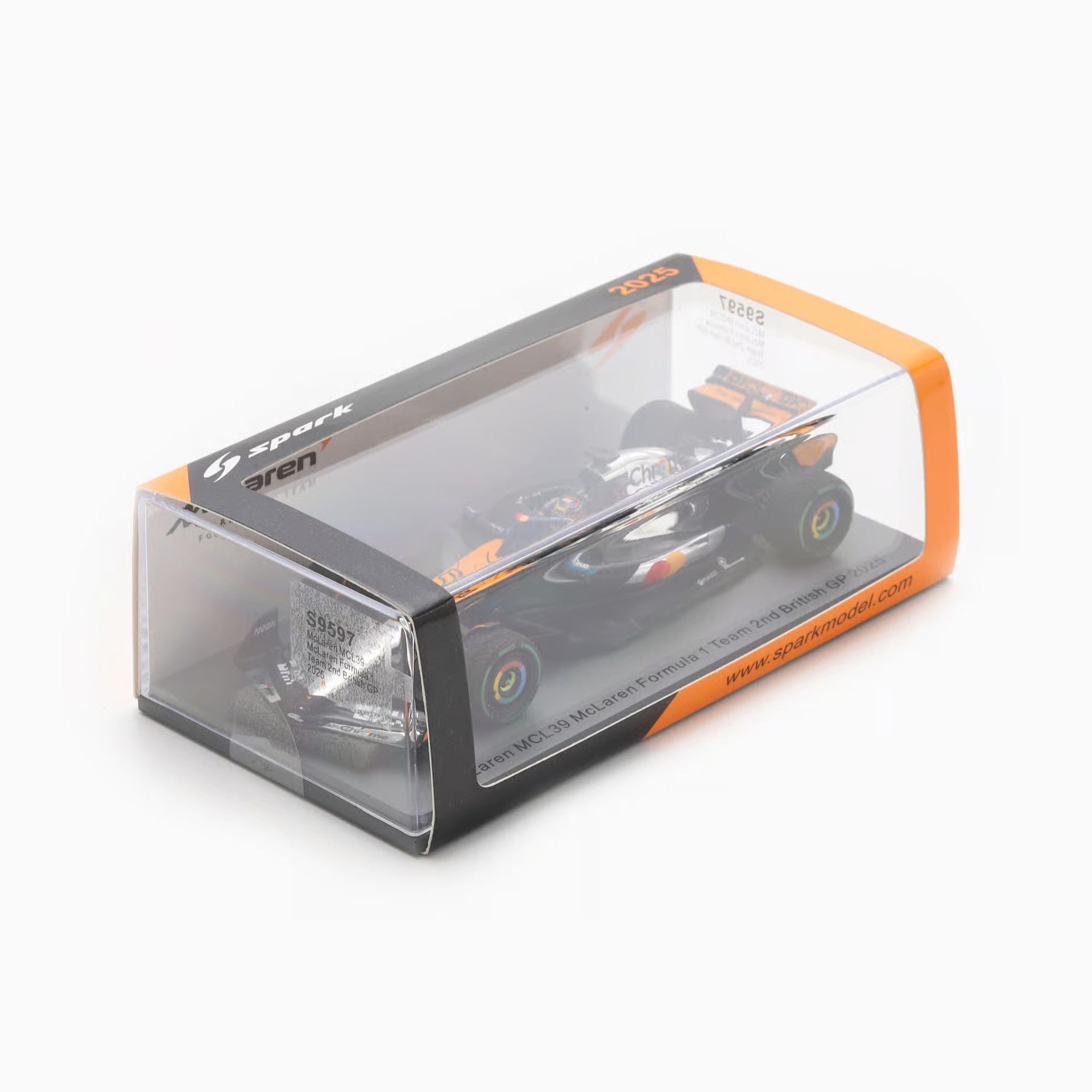 Spark McLaren Racing F1 F1 Team MCL39 Oscar Piastri 2025 Silverstone GP 2nd F1 Car Unisex - Chrome - 1:43 Scale