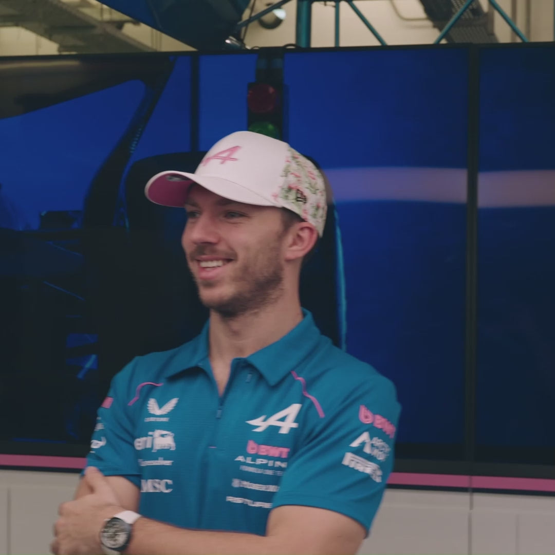 Video laden: Alpine F1 Pierre Gasly Miami 9Seventy Cap Stretch Snap Adults - White/Pink